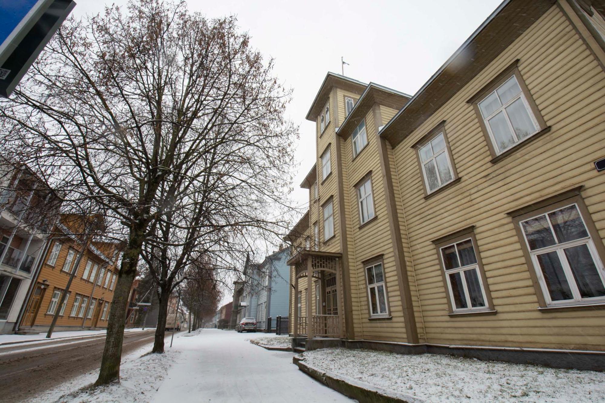 Karlovaidyll 7 - Homey Apartment With Free Parking! Tartu Exterior foto